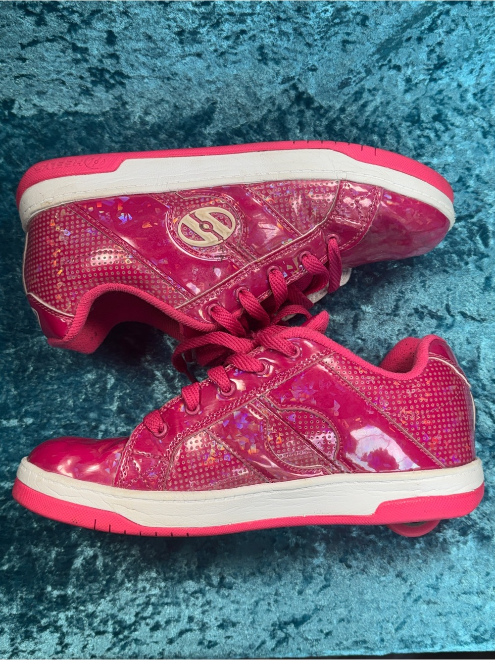 Heelys Youth Hot Pink Holographic Roller Sneakers